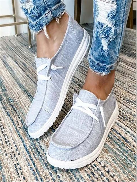 women casual shoes.